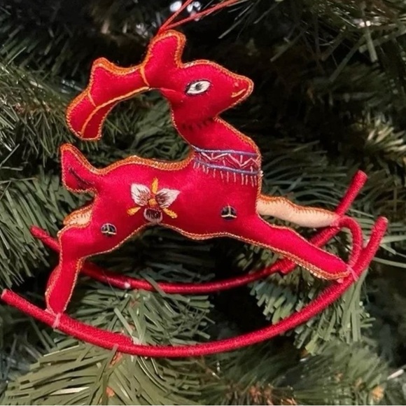 Rocking Reindeer • Vintage • Red • Christmas • Embroidery • Sequins• 7 Ornaments - Picture 2 of 14